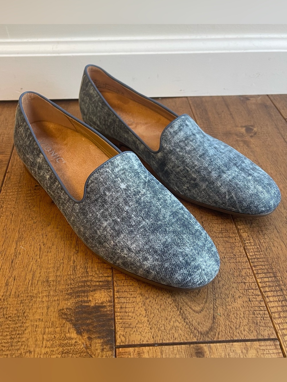 Vionic Willa II Women's Sz 8.5 Comfort Slip-on Flat Denim Blue Loafers Work